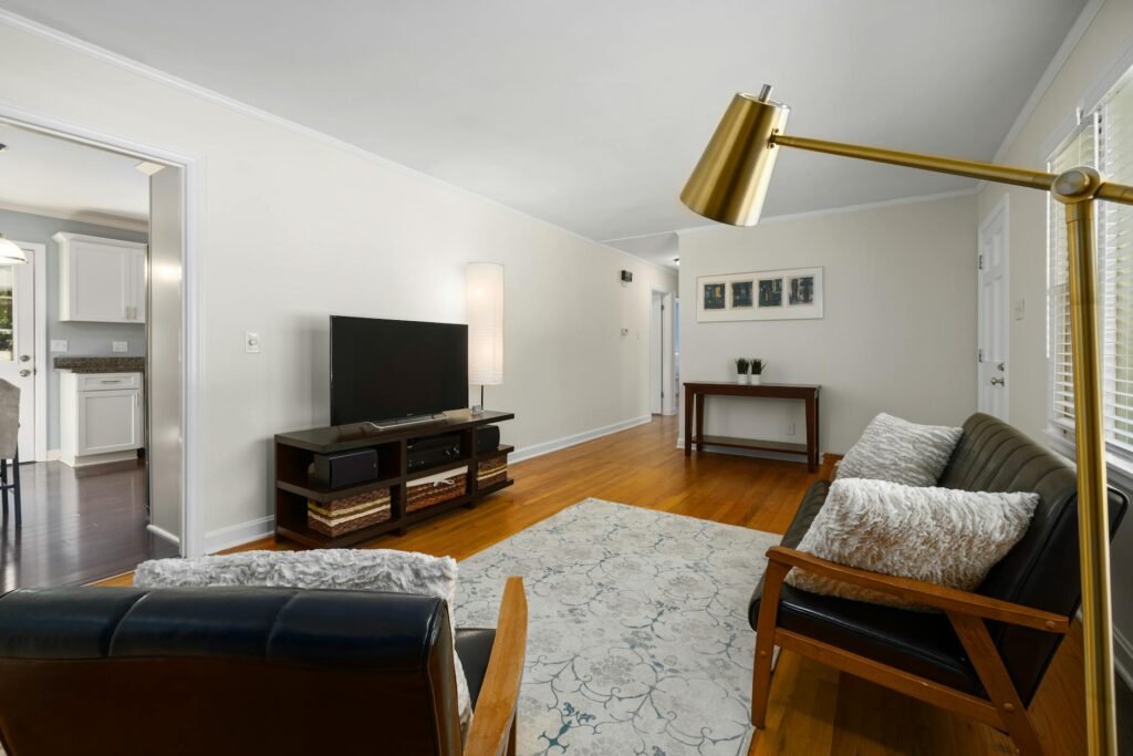 Why Some Living Rooms Look Curated and Others Look Like Furniture Storage