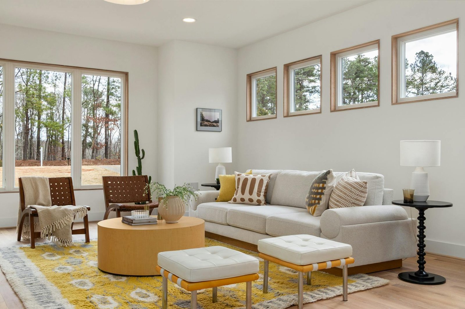 The Buyer Psychology Behind Elegant Rooms: Why Some Spaces Feel Instantly Valuable